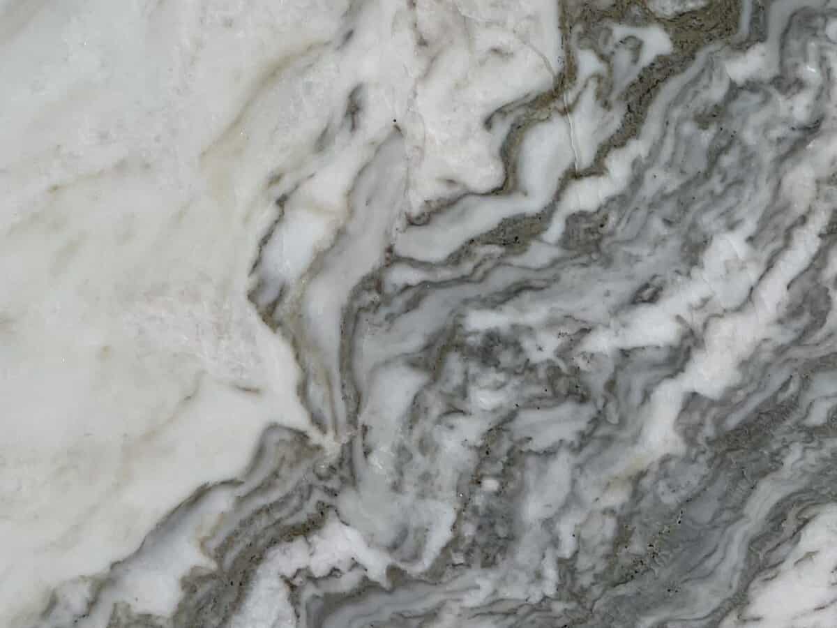 Carrara Marble vs Calacatta Marble